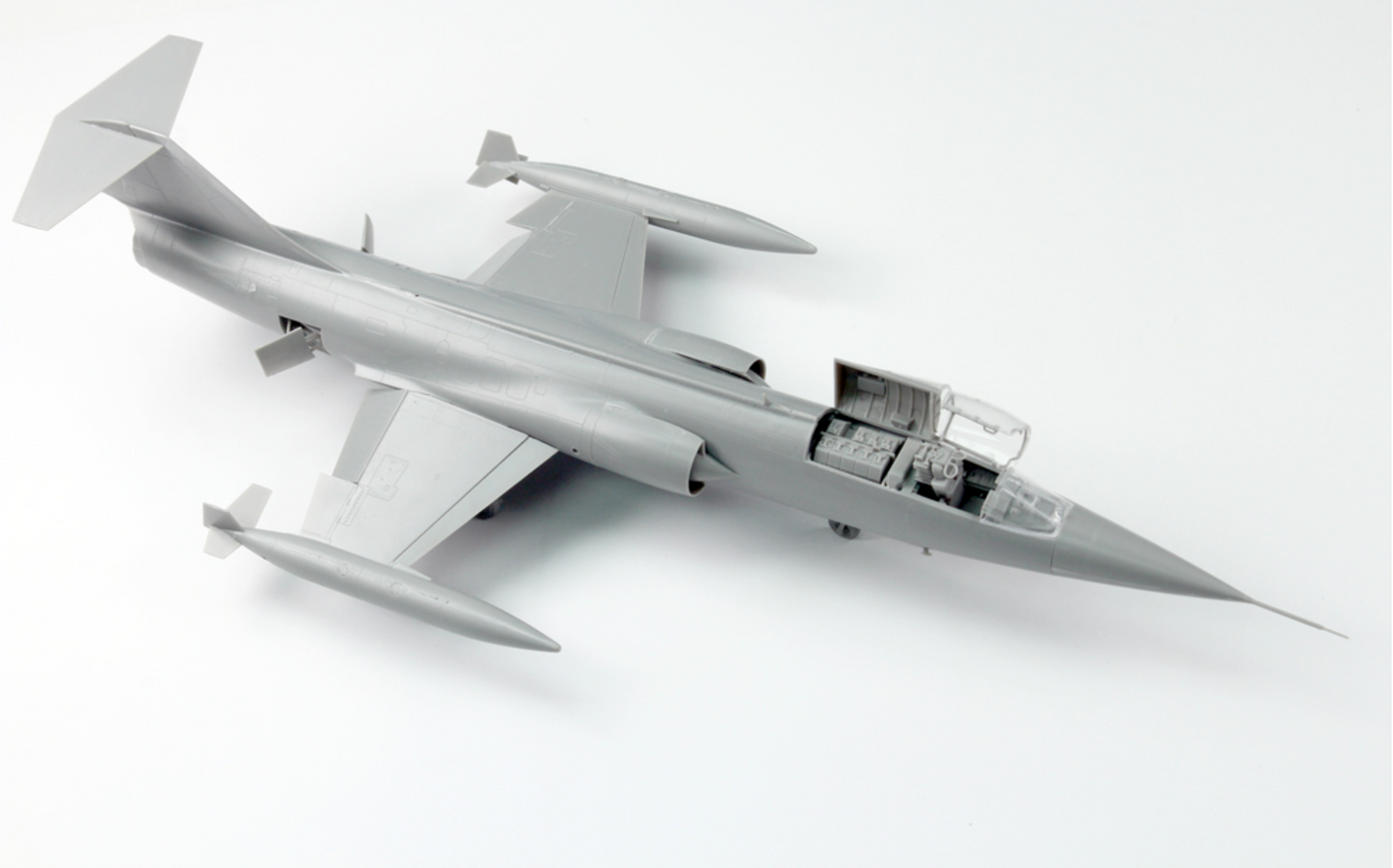 1/48 F-104G Luftwaffe Starfighter (KINETIC K48083)
