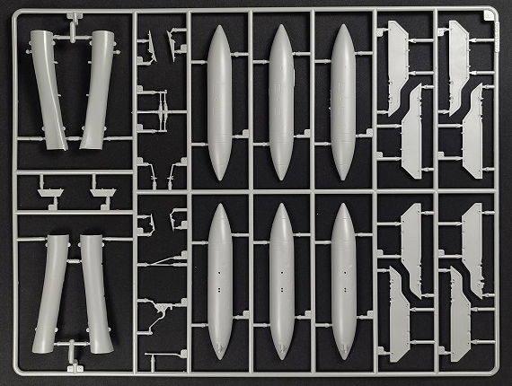 1/48 F/A-18C VFA-27 Royal Maces (KINETIC K48114)