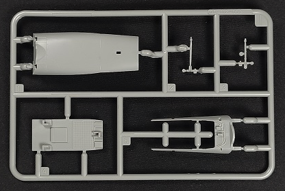 1/48 F/A-18C VFA-27 Royal Maces (KINETIC K48114)
