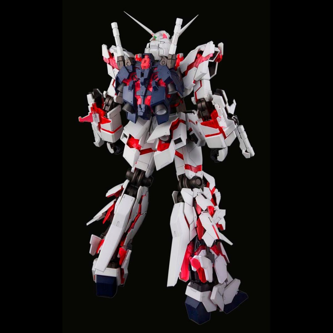 Bandai PG 1/60 Unicorn Gundam RX-0