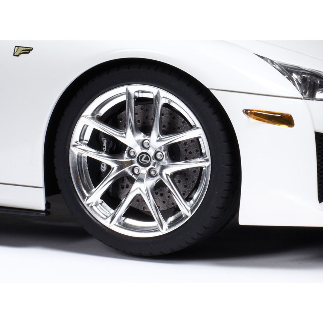 TAMIYA 1/24 Lexus LFA (24319)