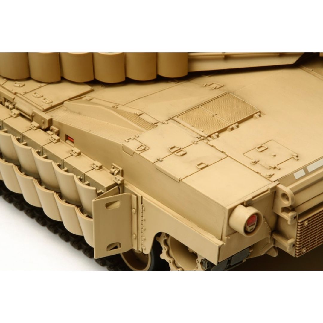 TAMIYA 1/35 U.S. Main Battle Tank M1A2 Sep Abrams Tusk II (35326)