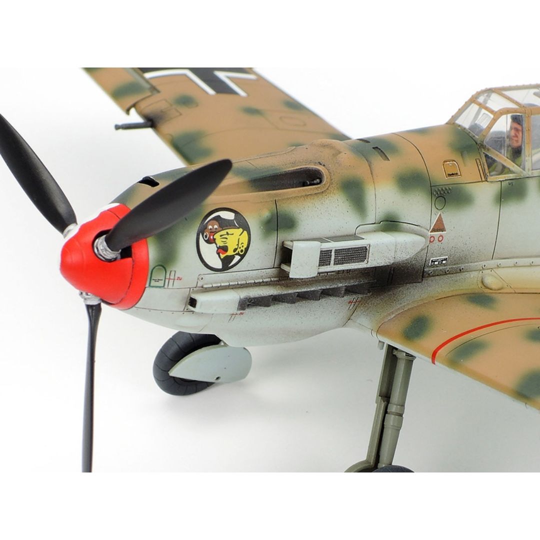 TAMIYA 1/48 Messerschmitt Bf 109 E-4/7 Trop (61063)