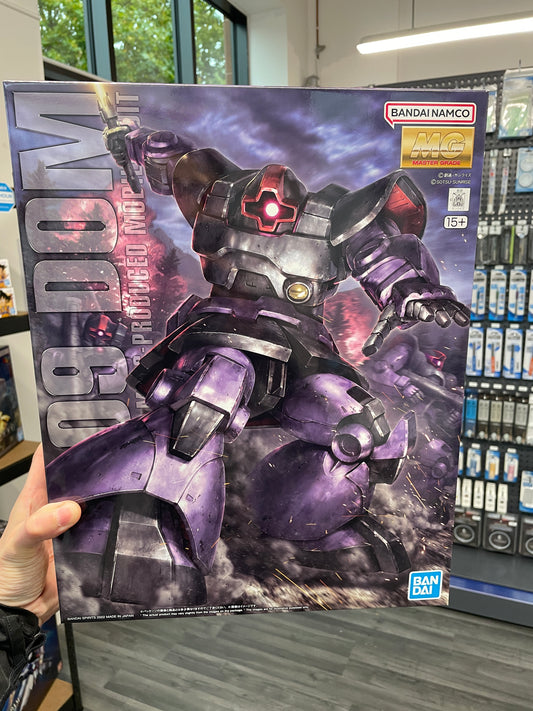 Bandai MG 1/100 MS-09 Dom (New)