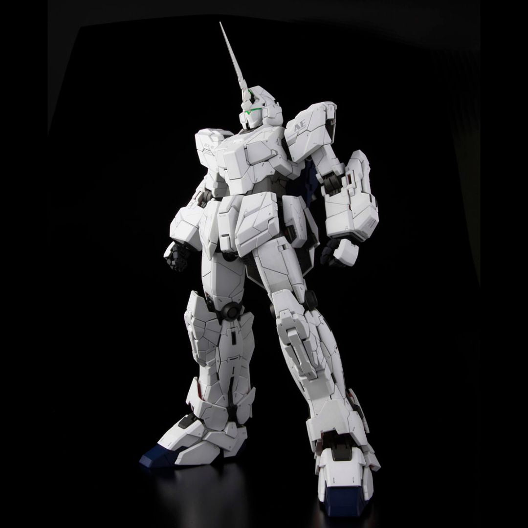 Bandai PG 1/60 Unicorn Gundam RX-0