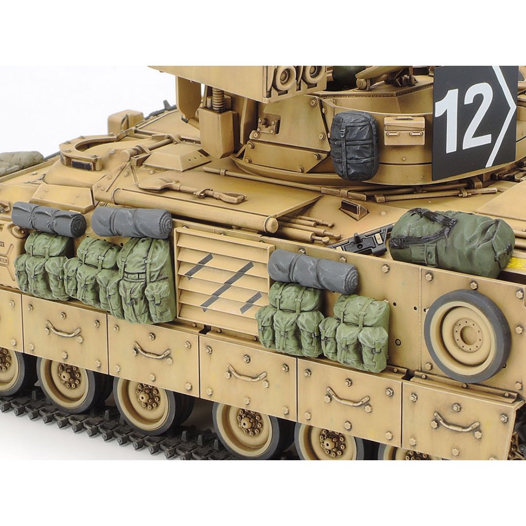 TAMIYA 1/35 M2A2 ODS Infantry Fighting Vehicle (35264)