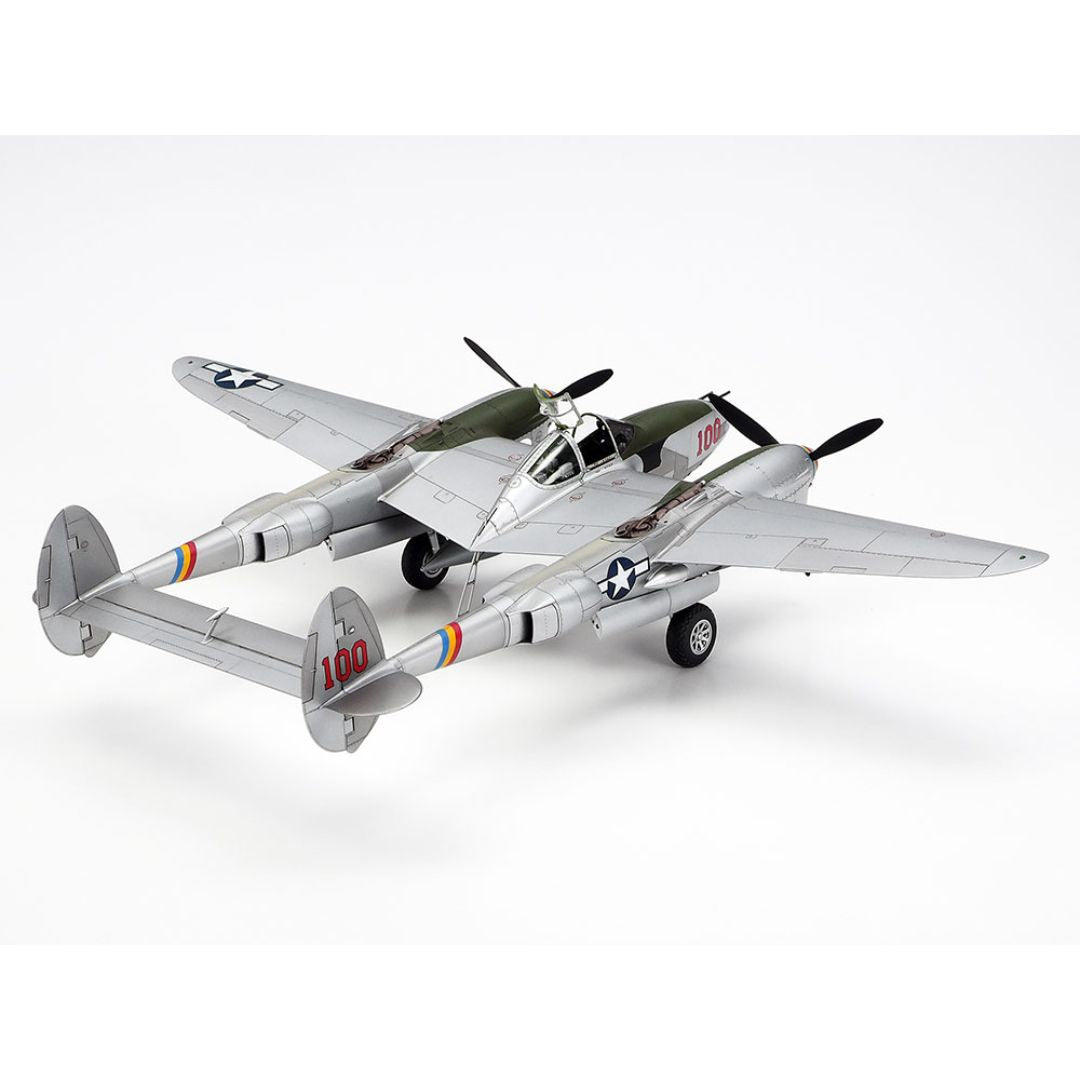 TAMIYA 1/48 Lockheed¨ P-38¨J Lightning¨ (61123)