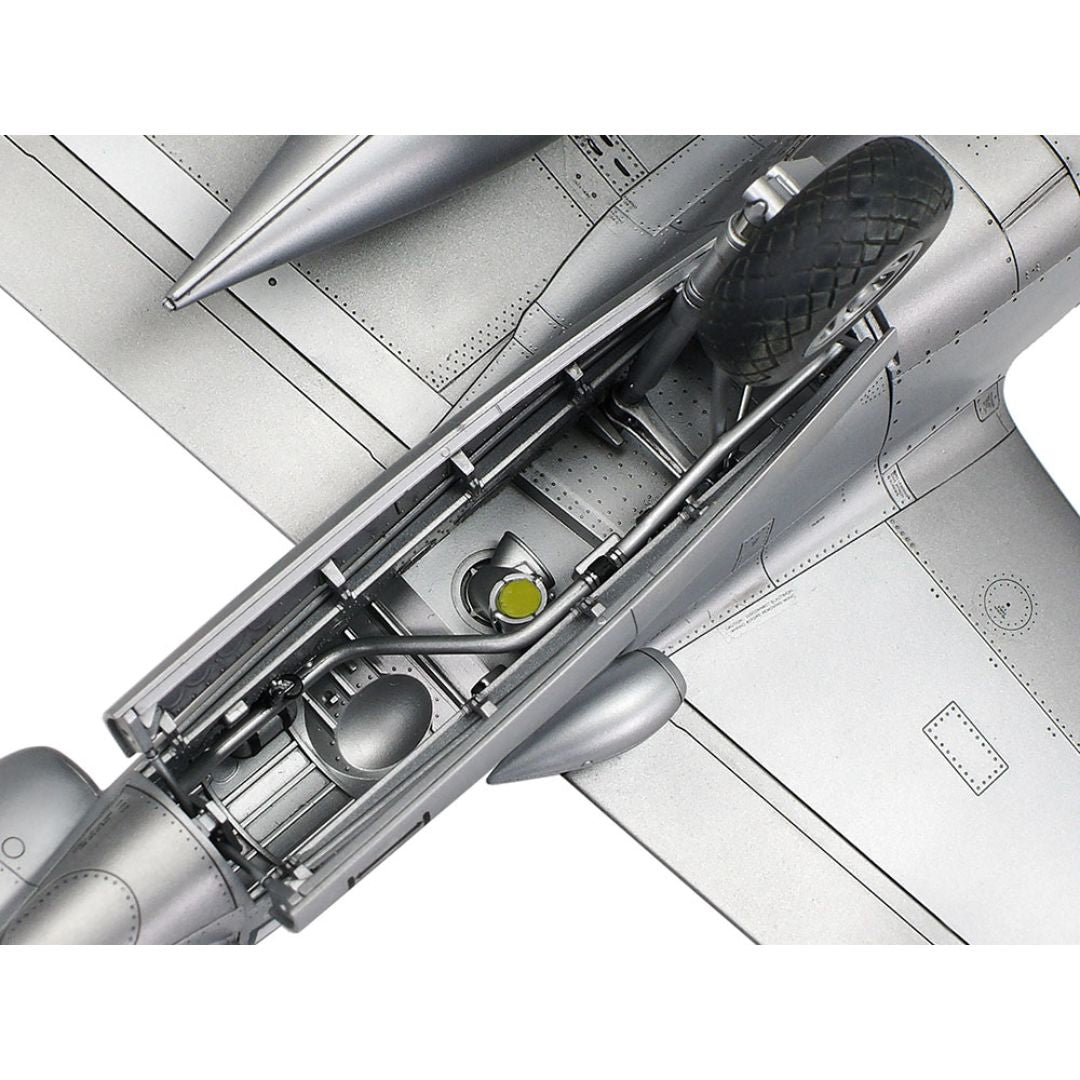 TAMIYA 1/48 Lockheed¨ P-38¨J Lightning¨ (61123)