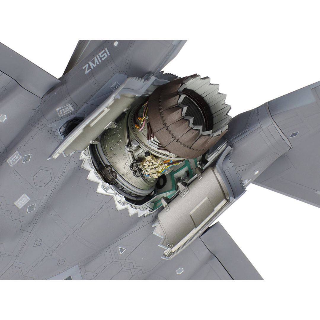 TAMIYA 1/48 Lockheed Martin¨ F-35¨B Lightning II¨ (61125)