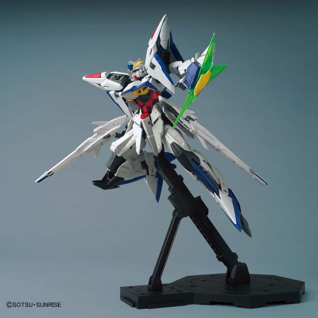 Bandai MG 1/100 MVF-X08 Eclipse Gundam