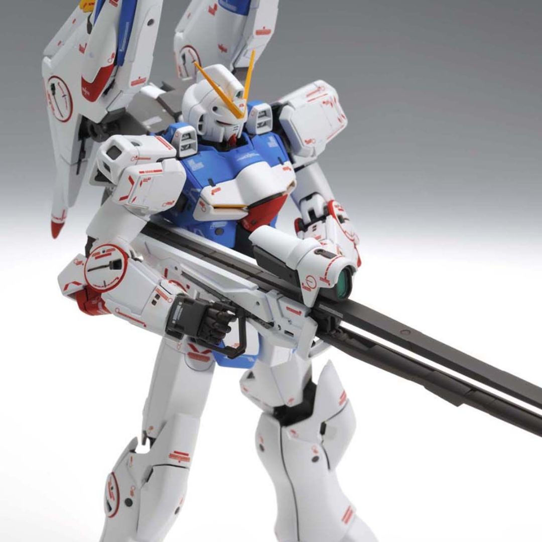 Bandai MG 1/100 Victory Gundam Ver. Ka